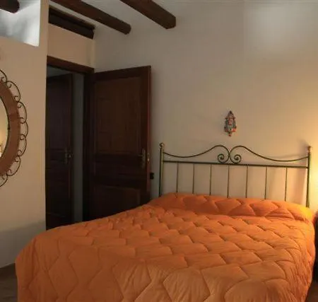 Agriturismo Baglio Donna Santa *