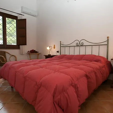 Agriturismo Baglio Donna Santa