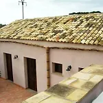 Baglio Donna Santa Κατάλυμα σε φάρμα Dattilo