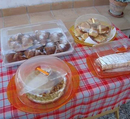 Baglio Donna Santa Alloggio per agriturismo *