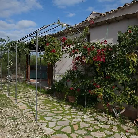 Baglio Donna Santa Agroturismo