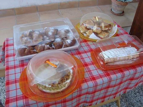 Baglio Donna Santa Lantgård *